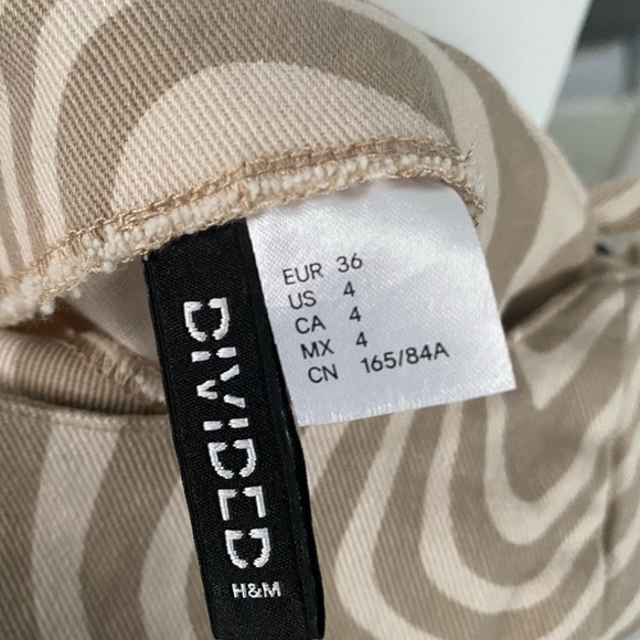 Dress - Picture 5 of 5